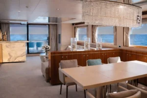 2007 horizon elegance 90 yacht for sale dubai (6)
