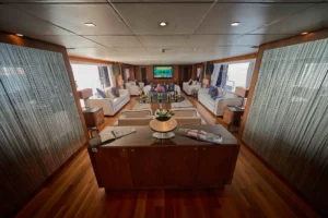 2010 Sunseeker 131 Yacht for sale dubai (3)