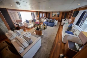 2010 Sunseeker 131 Yacht for sale dubai (4)