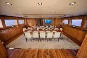 2010 Sunseeker 131 Yacht for sale dubai (7)