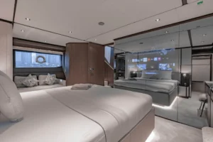 2025-Ferretti-860-for-sale-dubai (13)