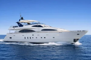 2004-azimut-100-jumbo-yacht-for-sale-dubai (3)