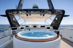 2004-azimut-100-jumbo-yacht-for-sale-dubai (6)