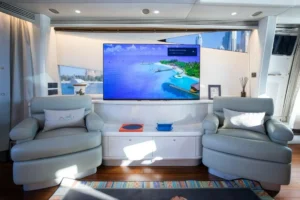 2004-sunseeker-predator-95-yacht-for-sale-dubai (13)