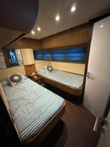 2006-pershing-90-yacht-for-sale-ibiza-16