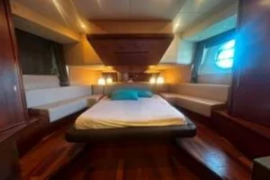 2010-aicon-85-yacht-for-sale-15