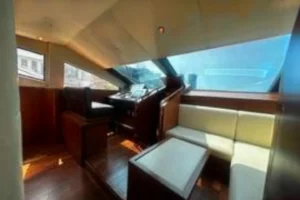 2010-aicon-85-yacht-for-sale-22