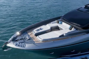 2023 Riva 82 Diva yacht for sale dubai (16)