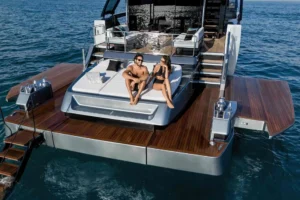 2023 Riva 82 Diva yacht for sale dubai (17)