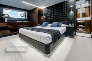 2023 Riva 82 Diva yacht for sale dubai (9)