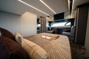 nova-65-yacht-rental-dubai_130723