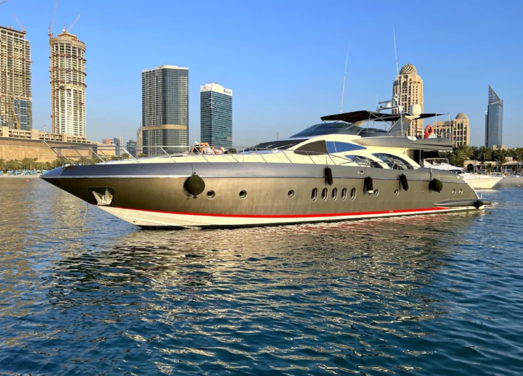 2003 Azimut 98 Leonardo for Sale in Dubai 1