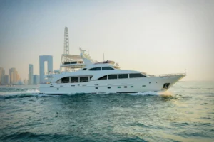 2003-benetti-100-tradition-for-sale-in-dubai-13