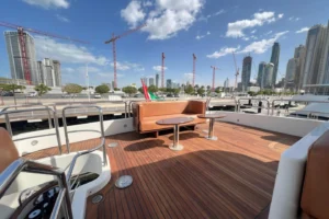 2003-benetti-100-tradition-for-sale-in-dubai-17
