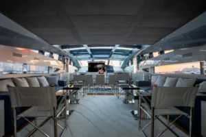 2004-baglietto-ischia-105-for-sale-in-dubai-15