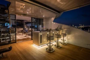 2004-baglietto-ischia-105-for-sale-in-dubai-6