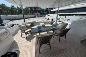 2009-sunseeker-predator-84-10