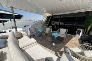 2009-sunseeker-predator-84-12