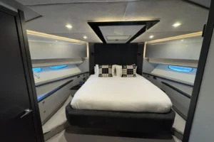 2009-sunseeker-predator-84-23