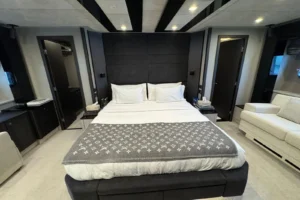 2009-sunseeker-predator-84-27
