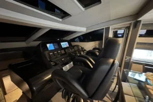2009-sunseeker-predator-84-33
