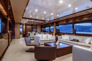 2015-riva-92-duchessa-for-sale-dubai-7