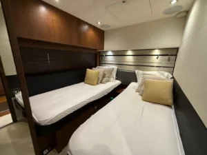 2016-princess-s72-yacht-for-sale-in-hong-kong-34