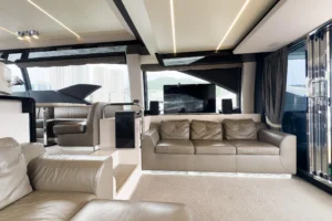 2017-azimut-66-yacht-for-sale-in-hong-kong-24