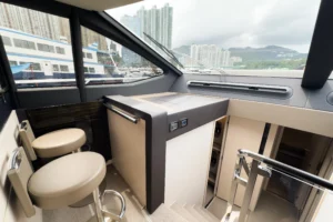 2017-azimut-66-yacht-for-sale-in-hong-kong-29