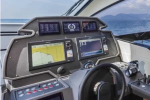 2018-pershing-70-for-sale-in-dubai-2