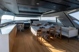 2018-sanlorenzo-sx88-for-sale-in-dubai-9
