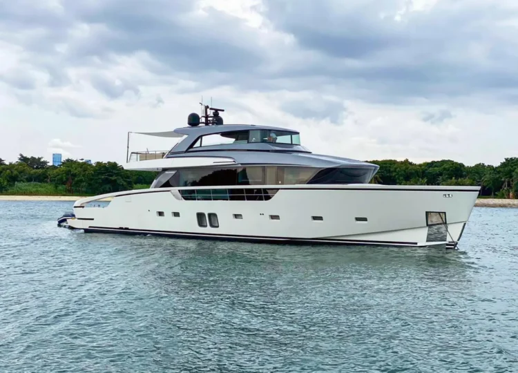 2019 Sanlorenzo SX88 Vicky yacht for sale 1