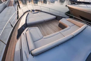 2020-pershing-8x-for-sale-in-dubai-21