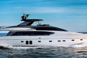 2022-sanlorenzo-sl86-yacht-for-sale-dubai-5