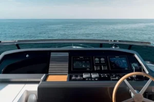 2022-sanlorenzo-sl86-yacht-for-sale-dubai-8