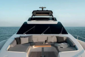 2022-sanlorenzo-sl86-yacht-for-sale-dubai-9