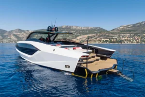 2022-tecnomar-lamborghini-63-yacht-for-sale-blade-11