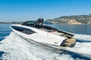2022-tecnomar-lamborghini-63-yacht-for-sale-blade-2