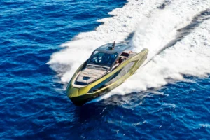 2022-tecnomar-lamborghini-63-yacht-for-sale-fast-one-12