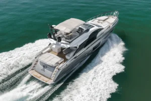 2024-azimut-s8-yacht-for-sale-in-miami (11)