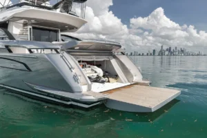 2024-azimut-s8-yacht-for-sale-in-miami (3)