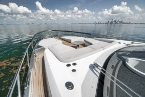 2024-azimut-s8-yacht-for-sale-in-miami (48)