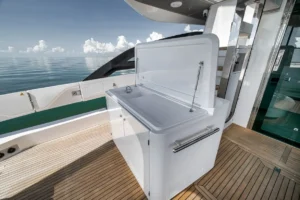 2024-azimut-s8-yacht-for-sale-in-miami (49)