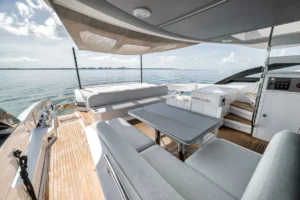 2024-azimut-s8-yacht-for-sale-in-miami (52)