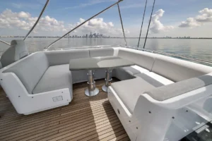 2024-azimut-s8-yacht-for-sale-in-miami (59)