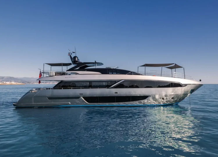 riva 100 corsaro for sale in dubai 1
