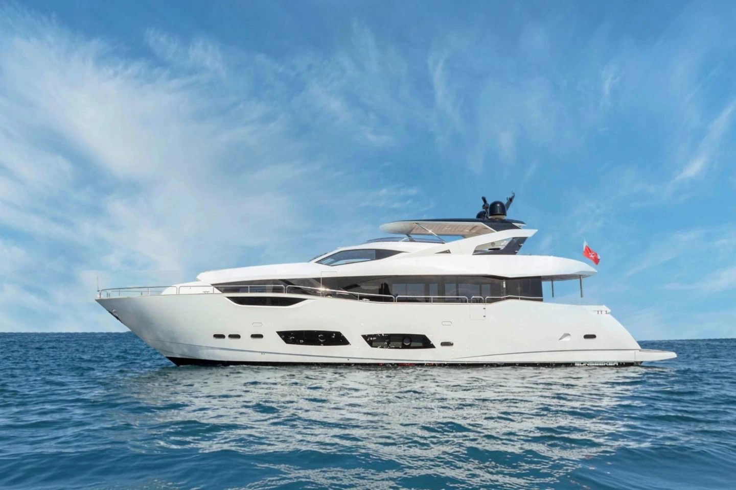 sunseeker 28m yacht