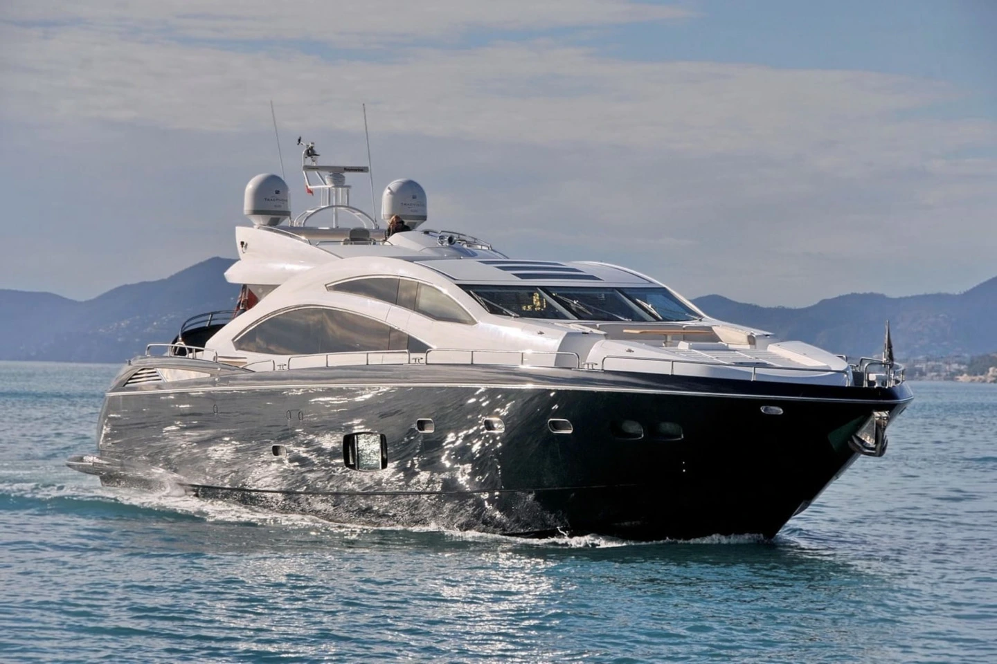 sunseeker predator 84