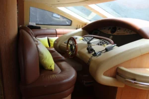 2004-azimut-98-leonardo-for-sale-maldives-25