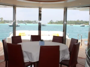 2004-azimut-98-leonardo-for-sale-maldives-28